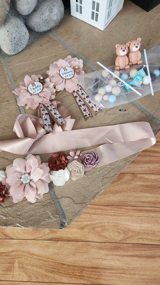 Teddy 🧸 Bear Mom To Be Belt And Cake Topper Bundle $10 For All