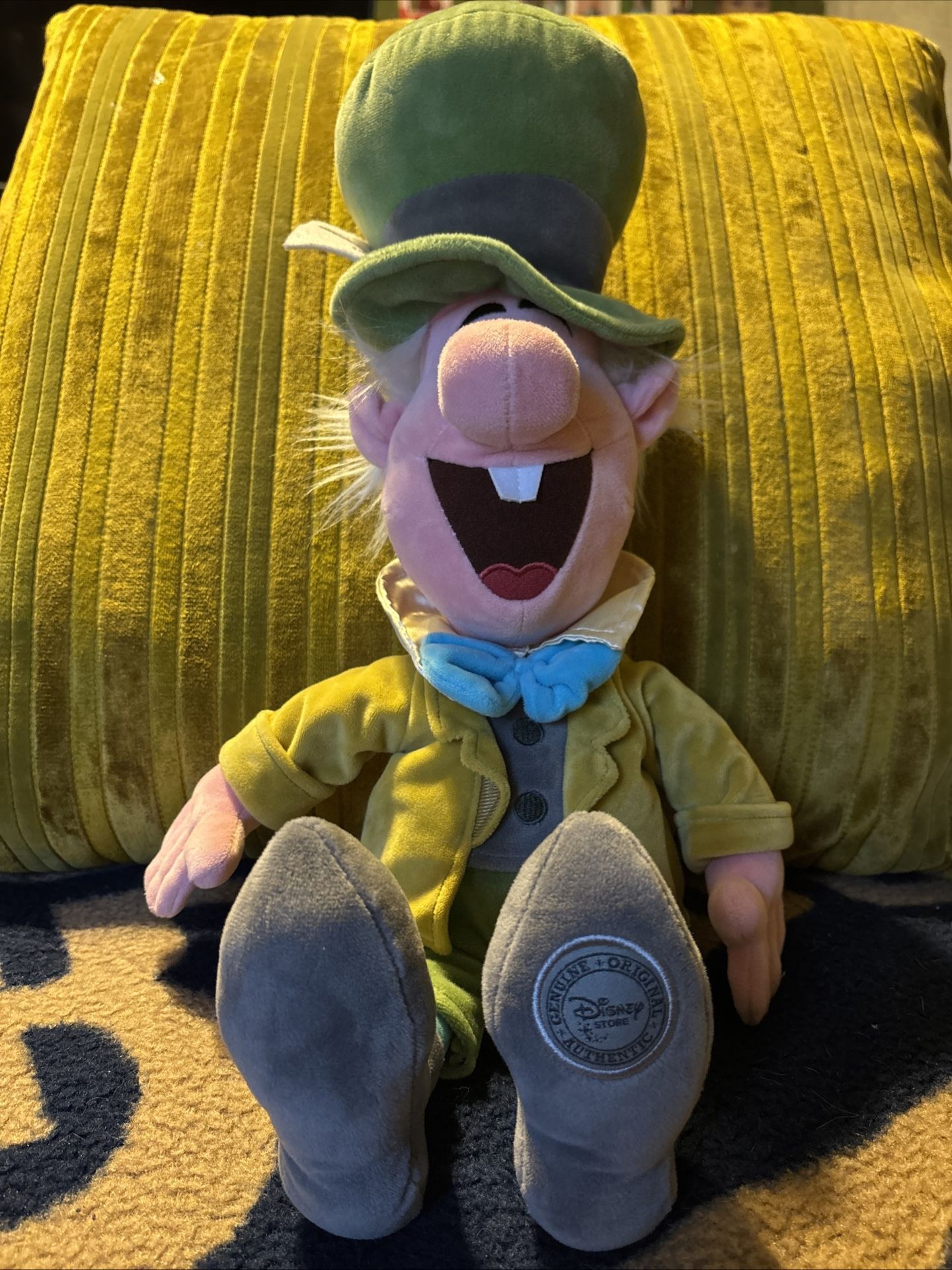 Alice in Wonderland 18” Mad Hatter Plush