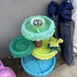 Little Tikes Magic Flower Table 
