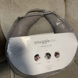 Snuggle Me Feeding Pillow 