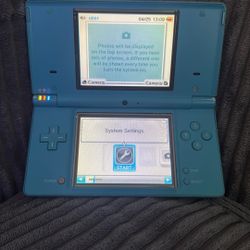 Working Ndsi With Charger and Stylus