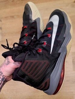 Nike Air Max Audacity 2016 Size 11.5