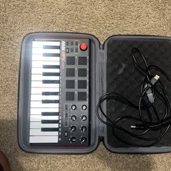 AKAI Mpk mini