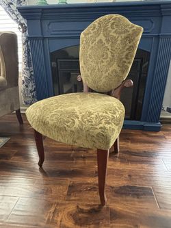 Bombay Co. Accent Chair