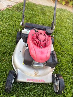 Honda lawnmower self propelled with smart drive NO BAG