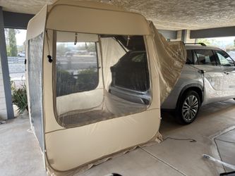 Tailgate Car/ SUV Camping Tent 