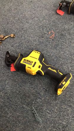 DEWALT ATOMIC 20V MAX* Reciprocating Saw, One-Handed, Cordless, Tool Only (DCS369)