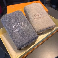 L….v Men Accessories 