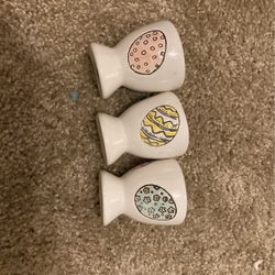  Three Boiled egg holders