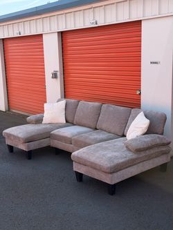 Free Delivery 🚚 - Gray Fabric Sectional Sofa with Double Chaise