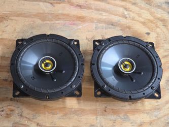Pair of Kicker 46CSC674 speakers
