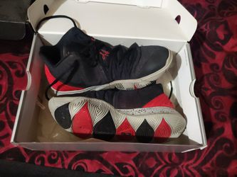Men's Kyrie