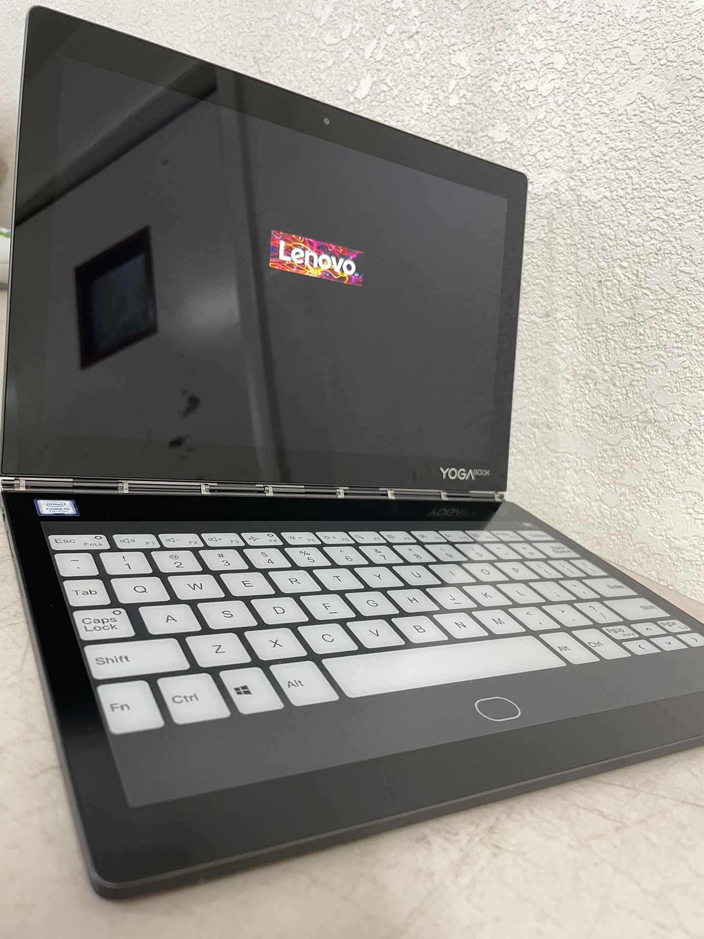 Lenovo laptop Yoga book 134125-1 