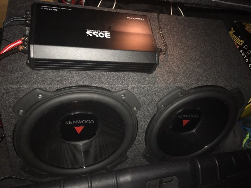 2 12' Kenwood Subwoofers in Box W/ Amp