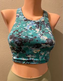 Lululemon train longline bra size 6