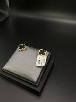 Van cleef earrings