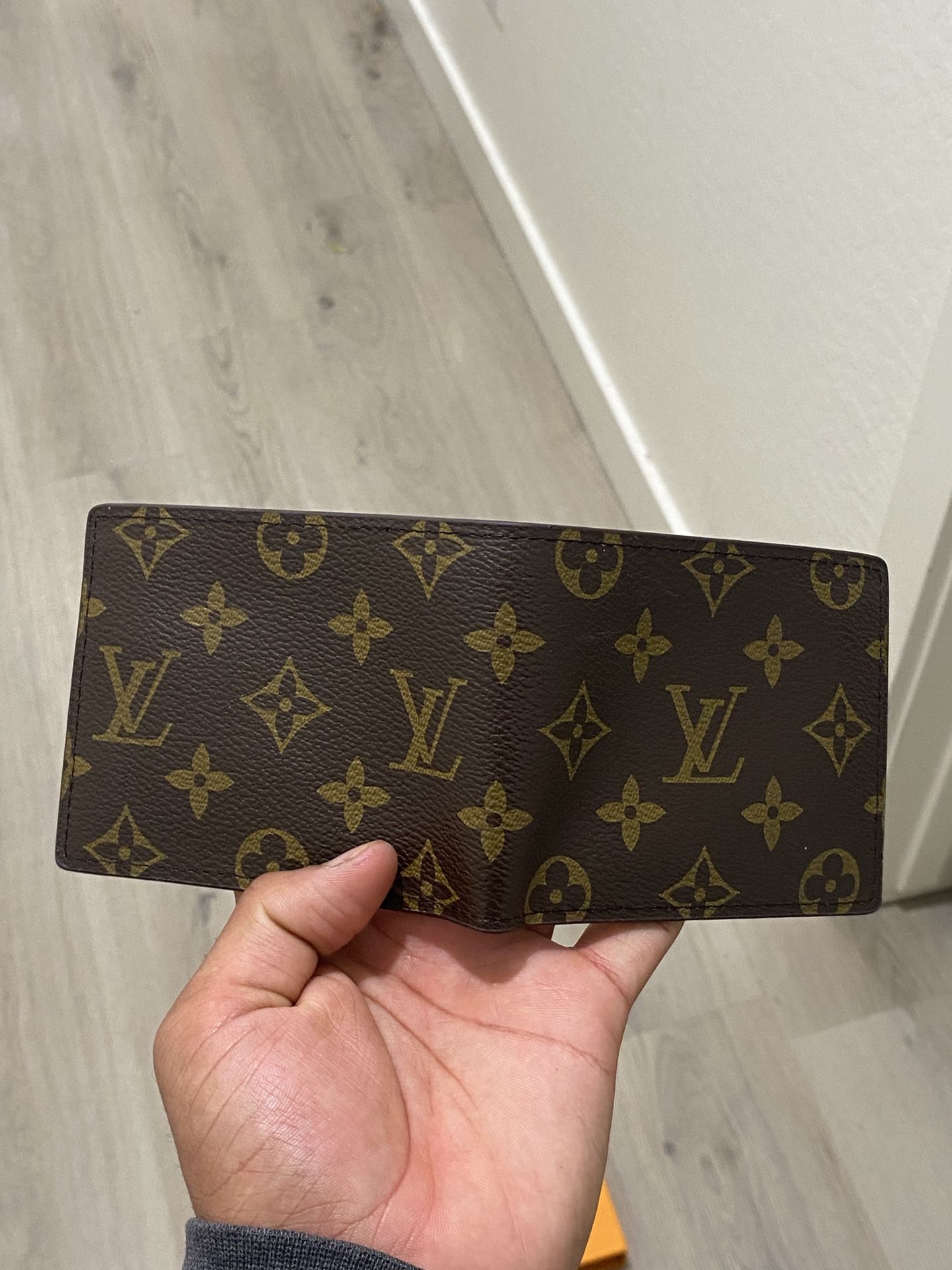 Louis Vuitton Wallet 