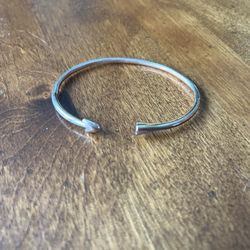 Arrow Bangle Bracelet 