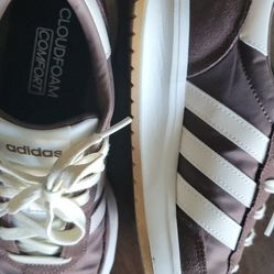 Adidas Ladies Size 7