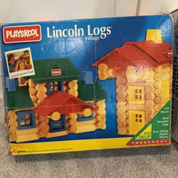 Lincoln logs village/Ranch and Corral Play set