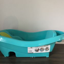 Infant and Toddler Bath tub