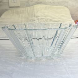 PYREX FRANCE Fluted bowl