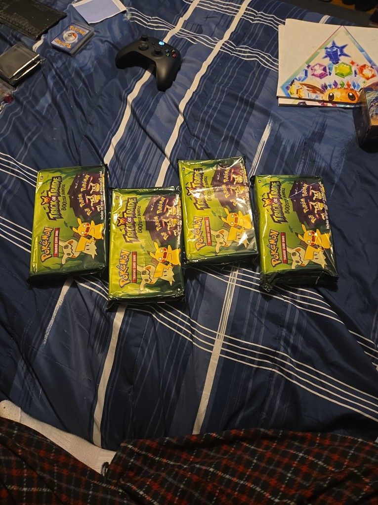 Pokemon Card Trick Or Trade Lot