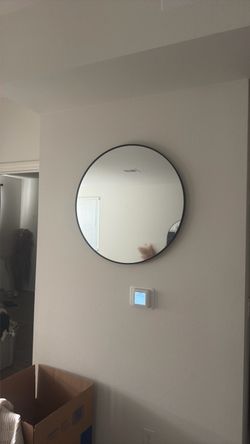 Circle mirror