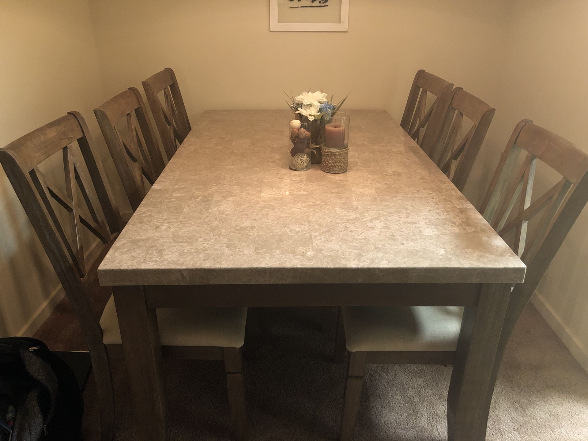 Levin’s Marble Dining Room Table and Chairs (6)