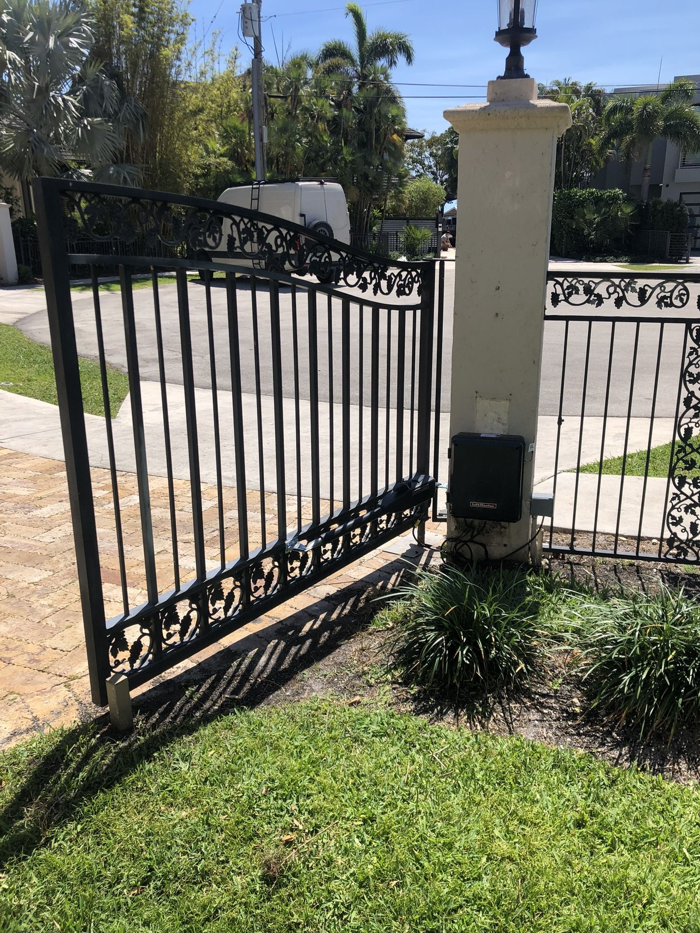 Electric Gate Motor Adjustment Replace And Parts