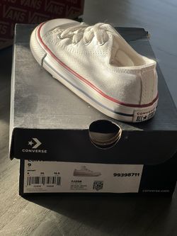 Converse size 9C