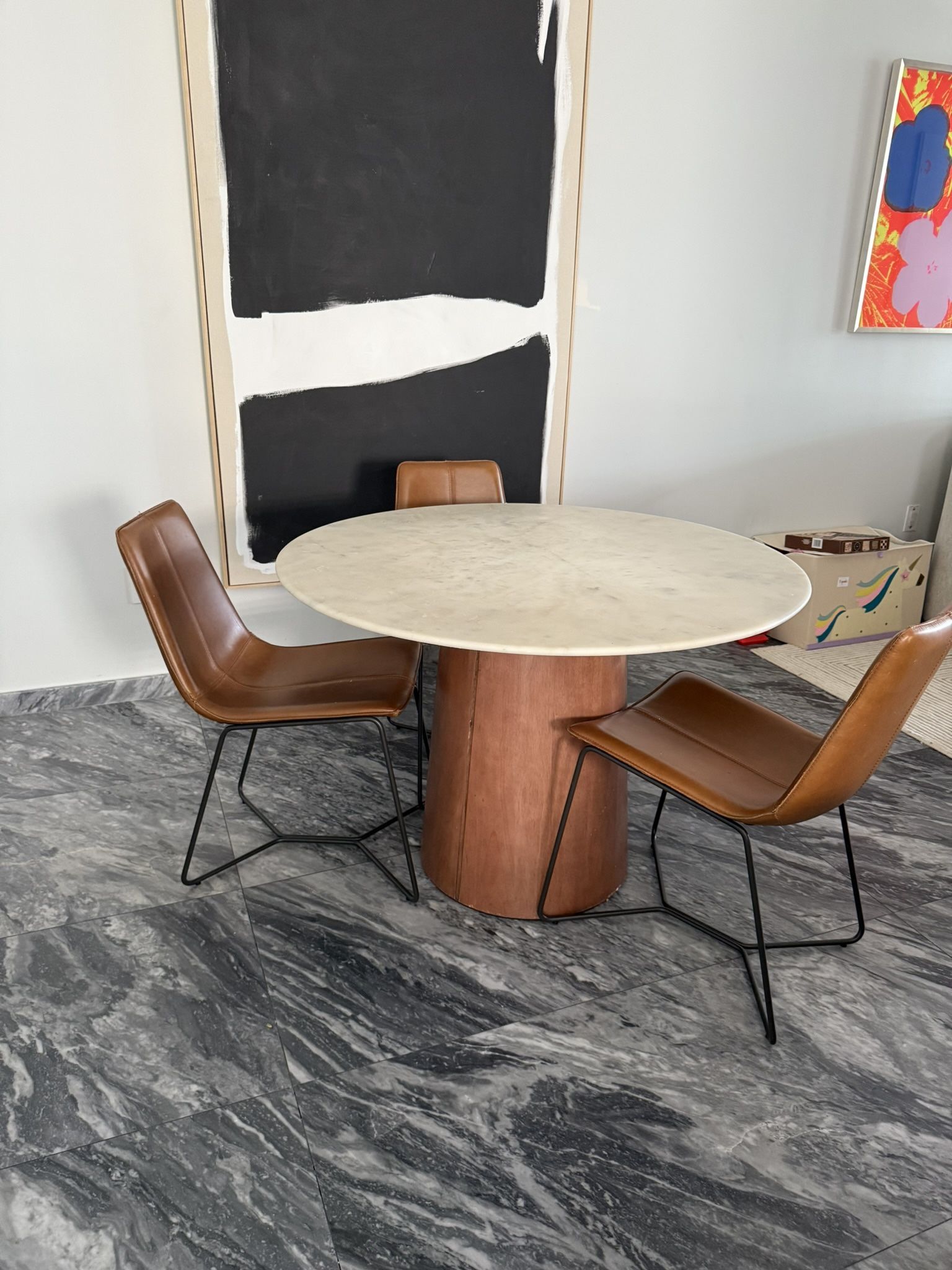Gorgeous Marble Table With Four Chairs