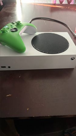 Xbox series s used but in great condition