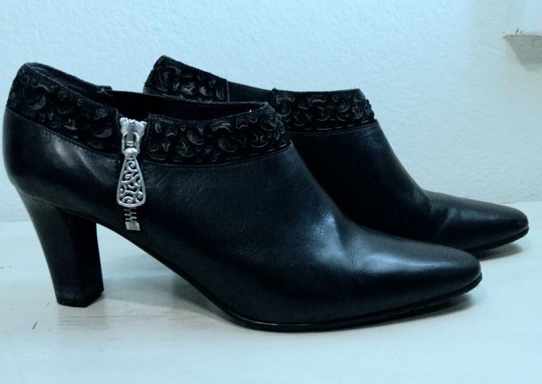 Brighton Leather Bootie Size 7.5
