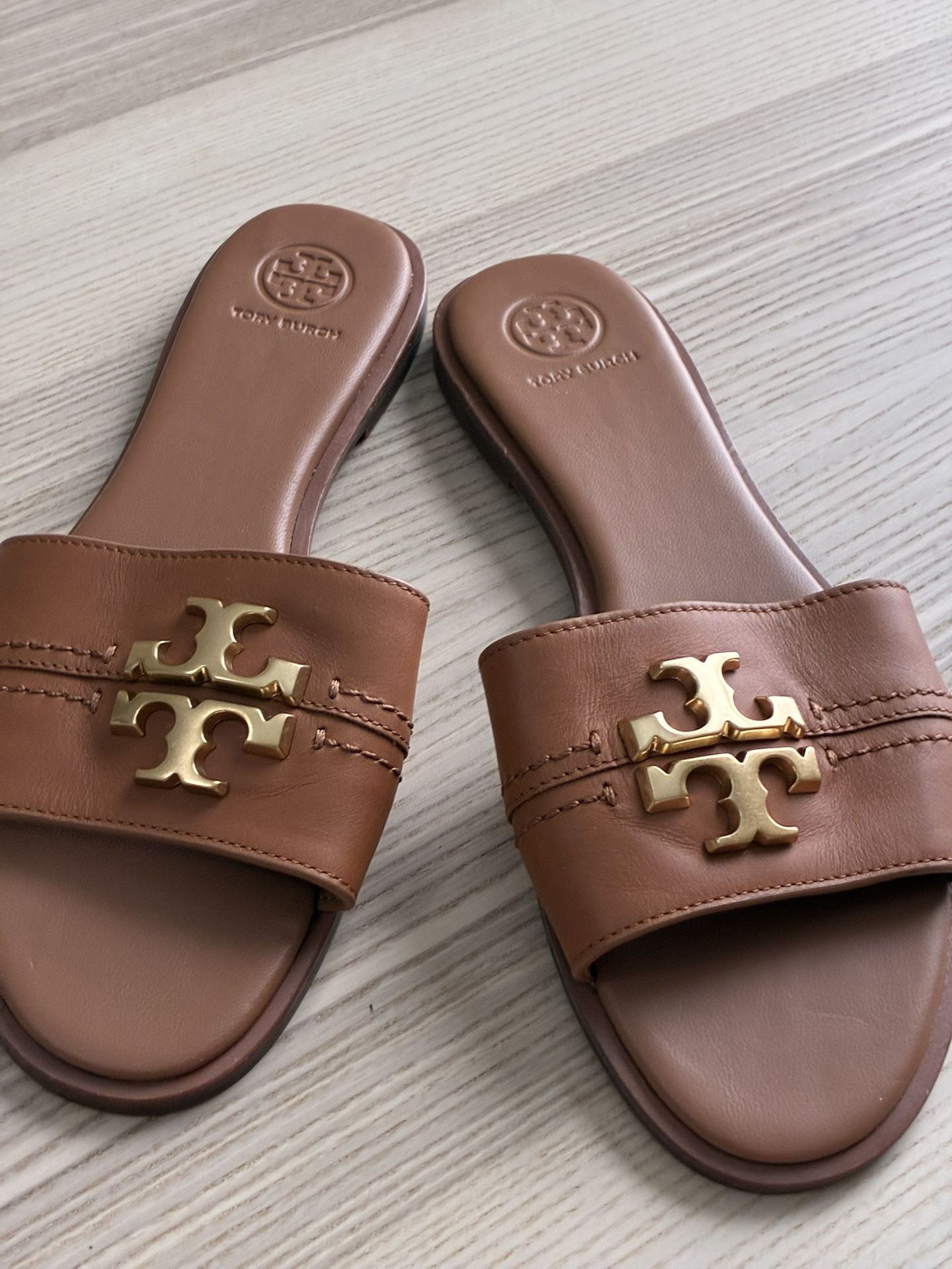 Tory Burch Tan Leather Slides Size 8