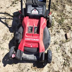 Craftsman no in cluye pilas ni cargado