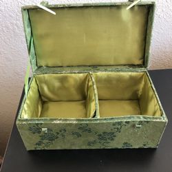 Dragon Designed Asian Decoration Box 