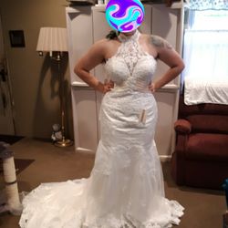 Halter Chantilly Lace Mermaid Wedding Dress Size 12