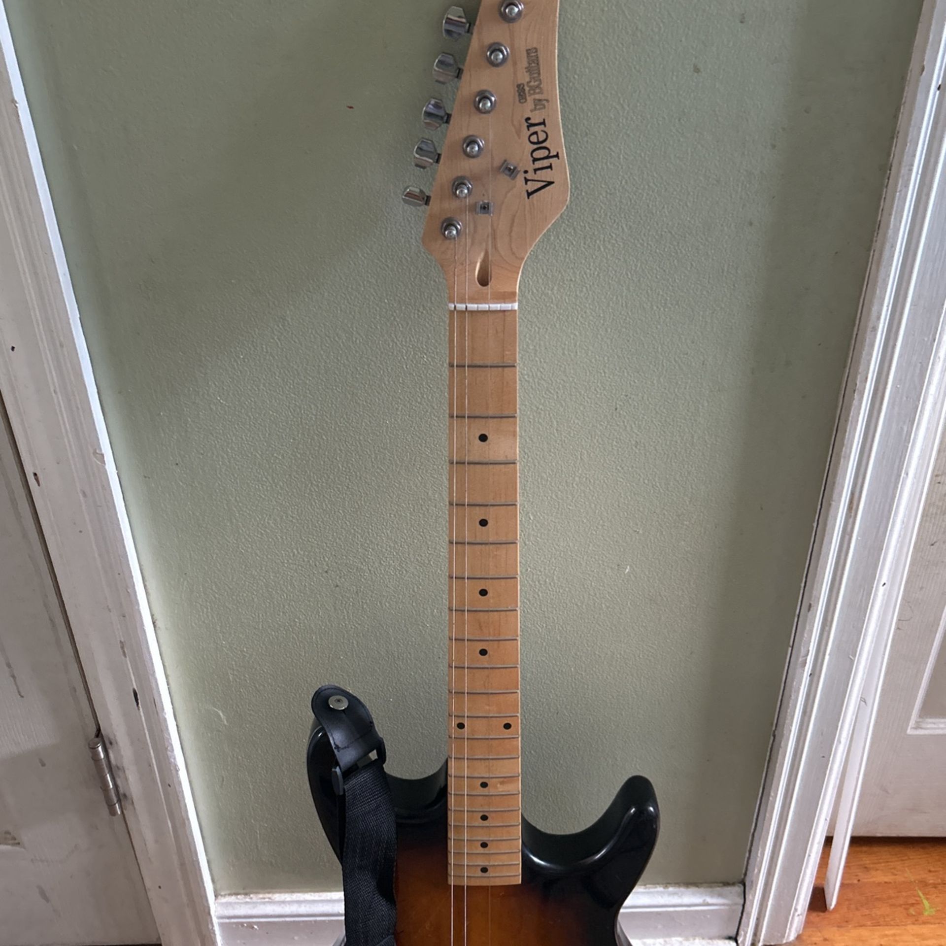 viper electric guitar