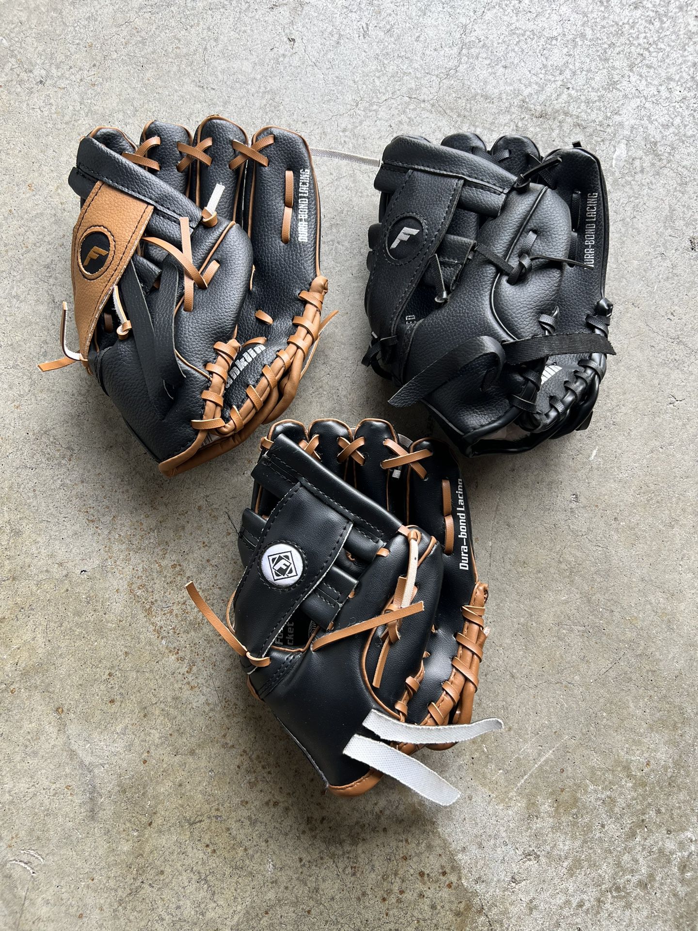 3 Tee-Ball Baseball Gloves 8 1/2 Inches All 3