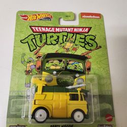 Hot Wheels Teenage Mutant Ninja Turtles Party Wagon