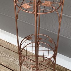 Copper Leaf Plant Stand With Pots