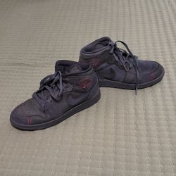 4 1/5 Youth Nike Shoes