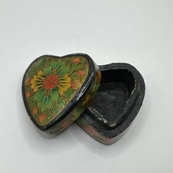 Beautiful Kashmir Trinket Box Hand painted Ring Jewelry