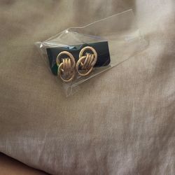 Knot Earrings 