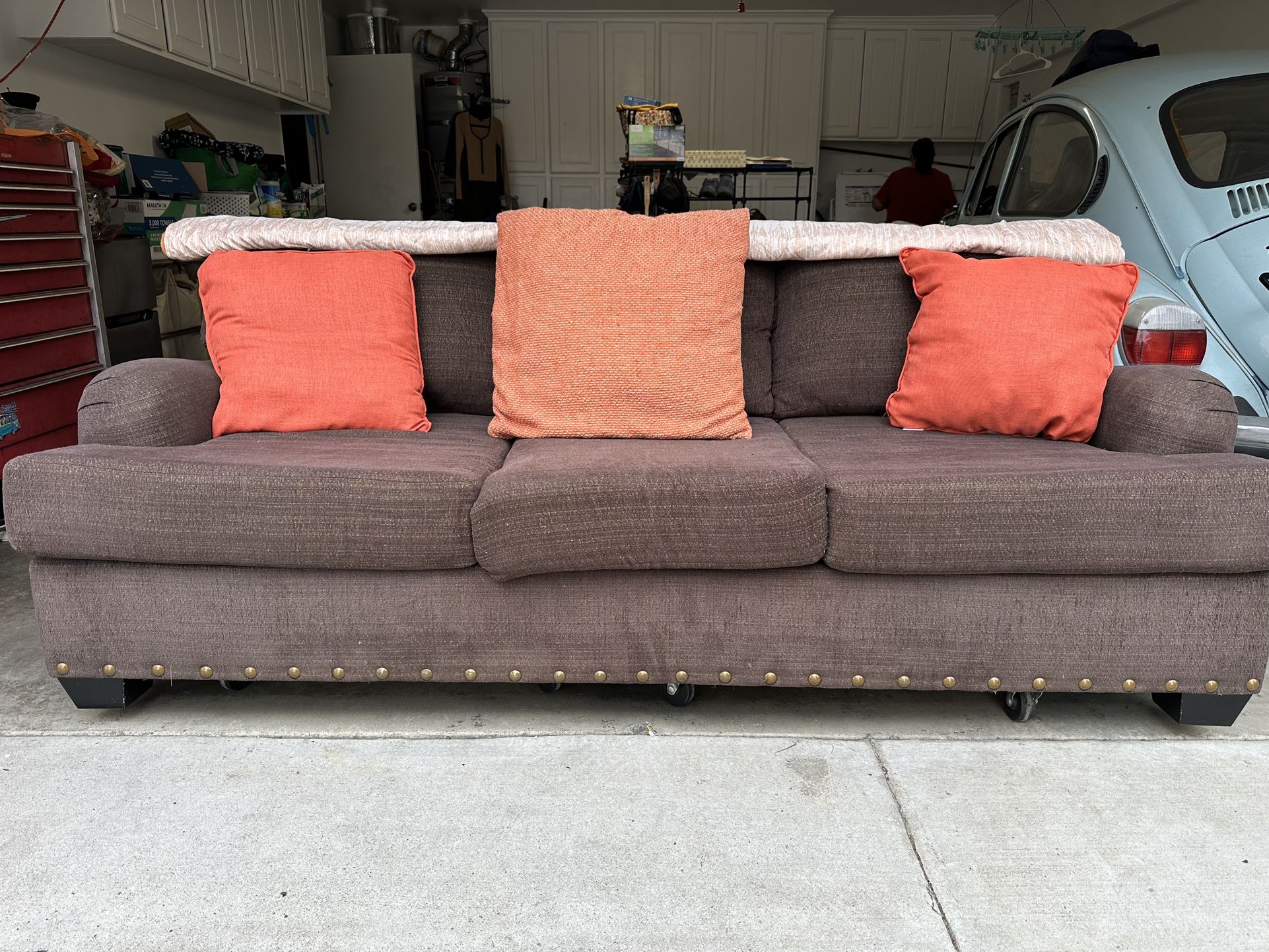Couch (3-Seater Sofa)