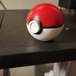 Pokéball Grinder