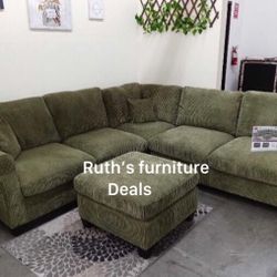 Beautiful! Green Sectional Sofa With Ottoman 