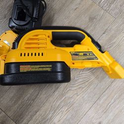 Hand Vacuum, Cordless, for Wet or Dry Surface