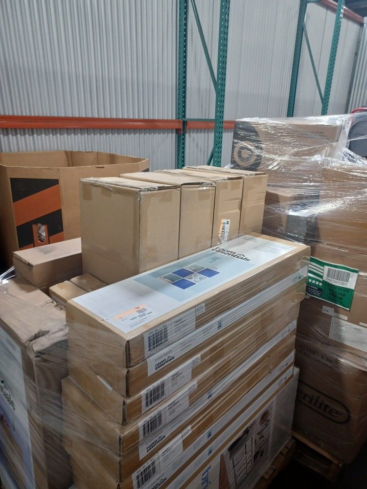 Furniture Furniture Palets Merchandise// Paletas De Muebles